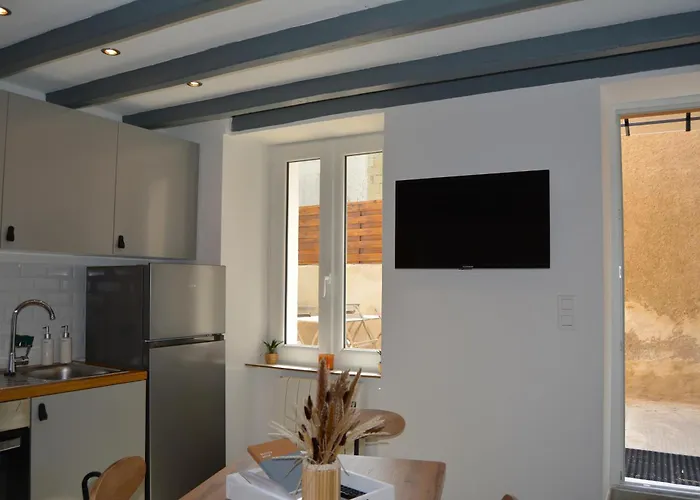 بيت للعطل Le Petit Coin Cache *